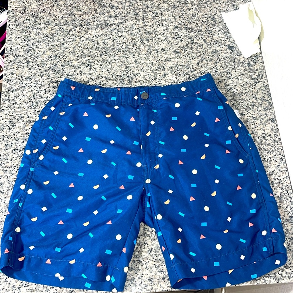 ONIA MEN’S SWIM TRUNKS